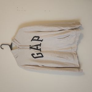 Gap sweatshirt